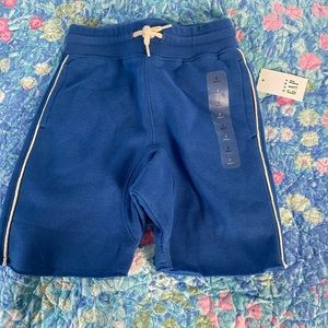 Baby Gap boy blue sweat shorts size 3T NWT